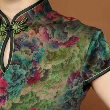 Chinese qipao collar